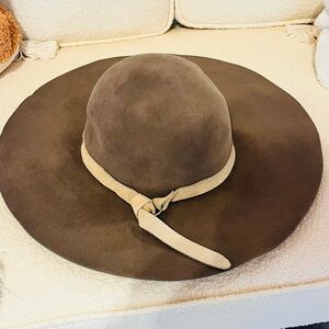 Vintage Hat Attack soft hand wide brim hat